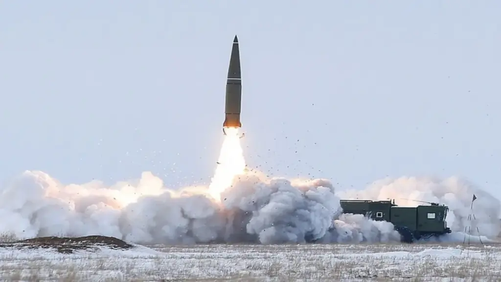 Ukraine báo động khi "cỗ máy quân sự" Nga tăng tốc