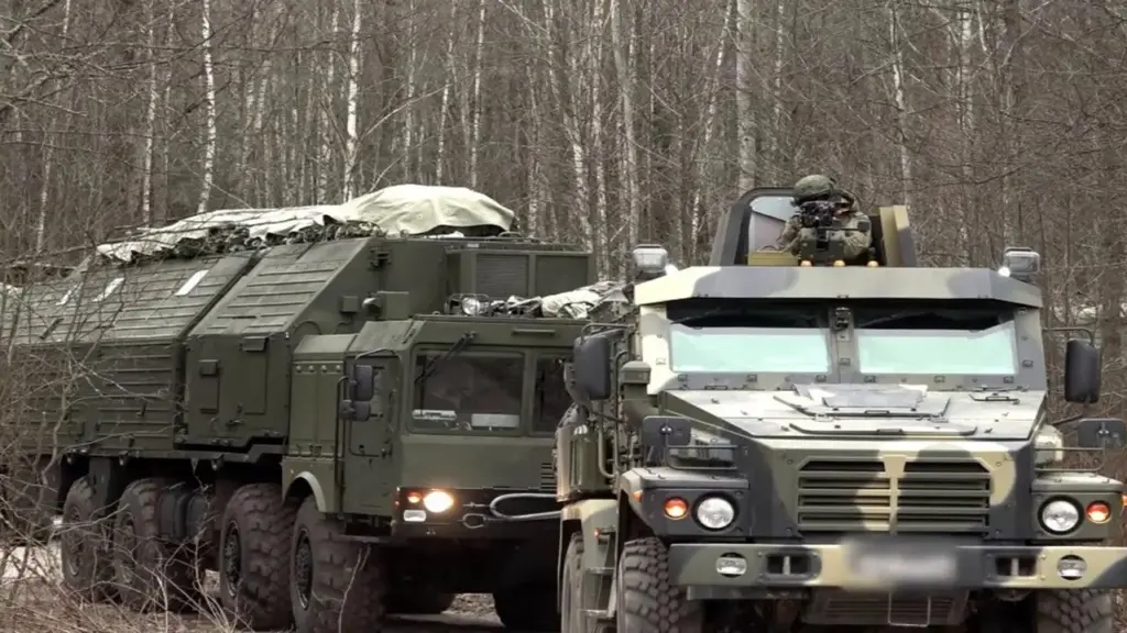 Ukraine cảnh báo Nga sắp tập kích, phóng tên lửa “không thể đánh chặn”