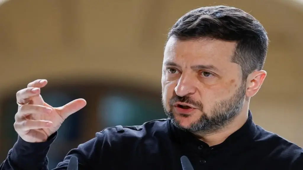 Ukraine tuyên bố phá hủy kho vũ khí 60.000 tấn của Nga