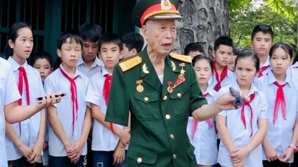 Vĩ đại trong cống hiến, bình dị trong đời thường làm nên tầm vóc La Văn Cầu