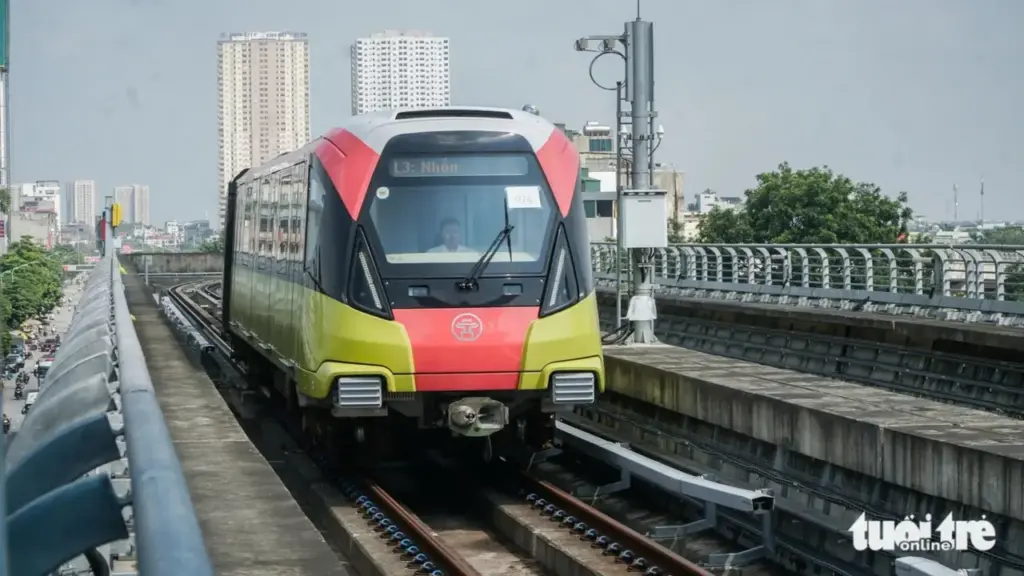 VIC, VHM tăng trần giữa thông tin Hà Nội khởi công 5 tuyến metro
