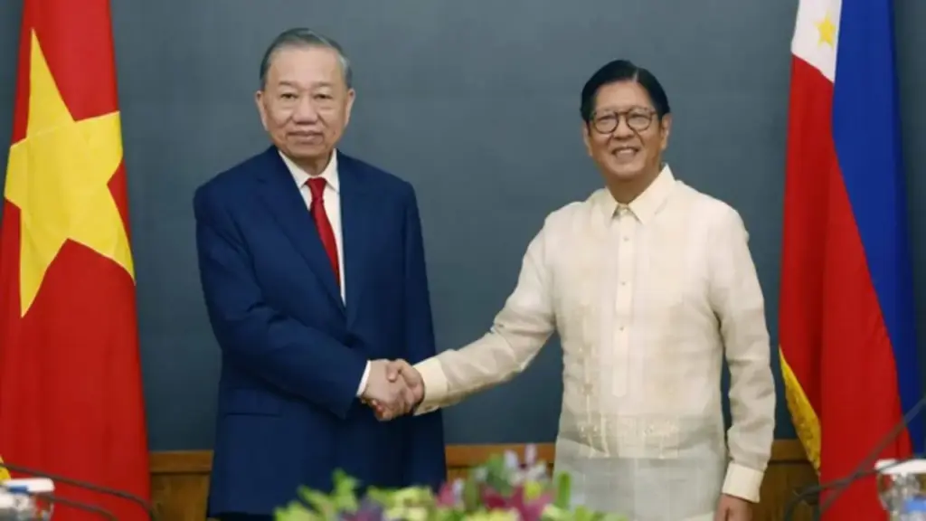 Việt Nam và Philippines nâng cấp quan hệ lên Đối tác chiến lược tăng cường