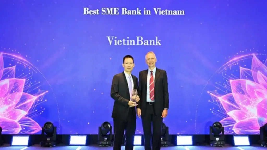 VietinBank 6 năm liên tiếp khẳng định vị thế Ngân hàng SME hàng đầu Việt Nam