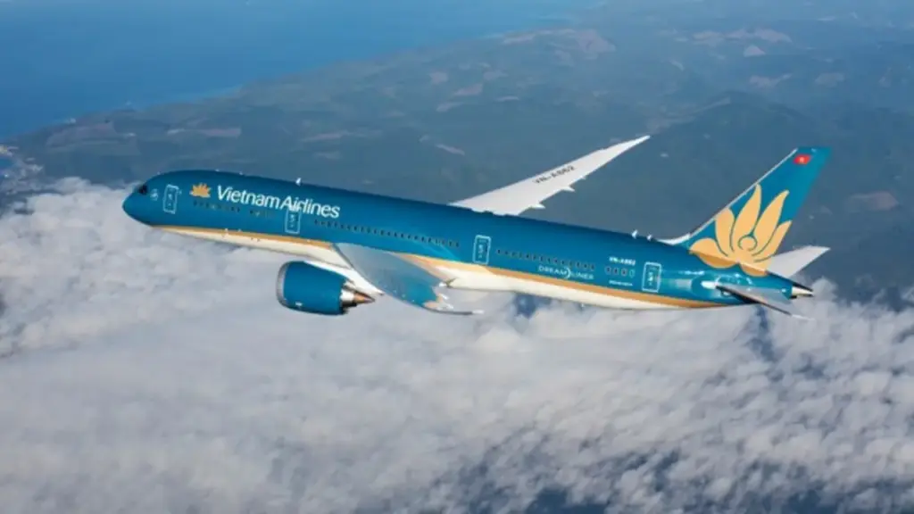 Vietnam Airlines duy trì vị trí trong Top 100 doanh nghiệp lớn nhất Đông Nam Á