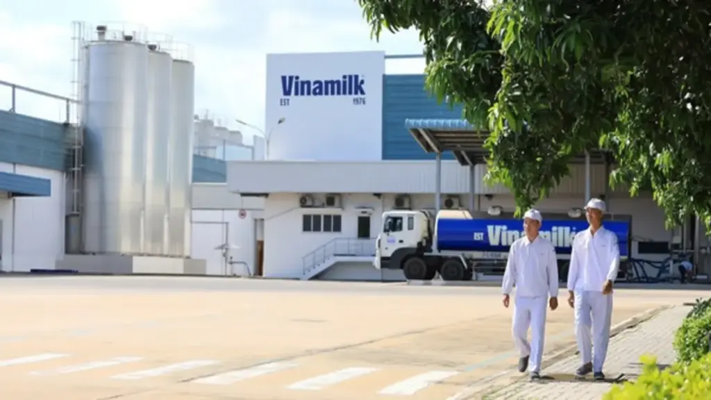 Vinamilk: 3 năm liên tiếp là doanh nghiệp sữa duy nhất của Việt Nam trong Fortune 500 Đông Nam Á