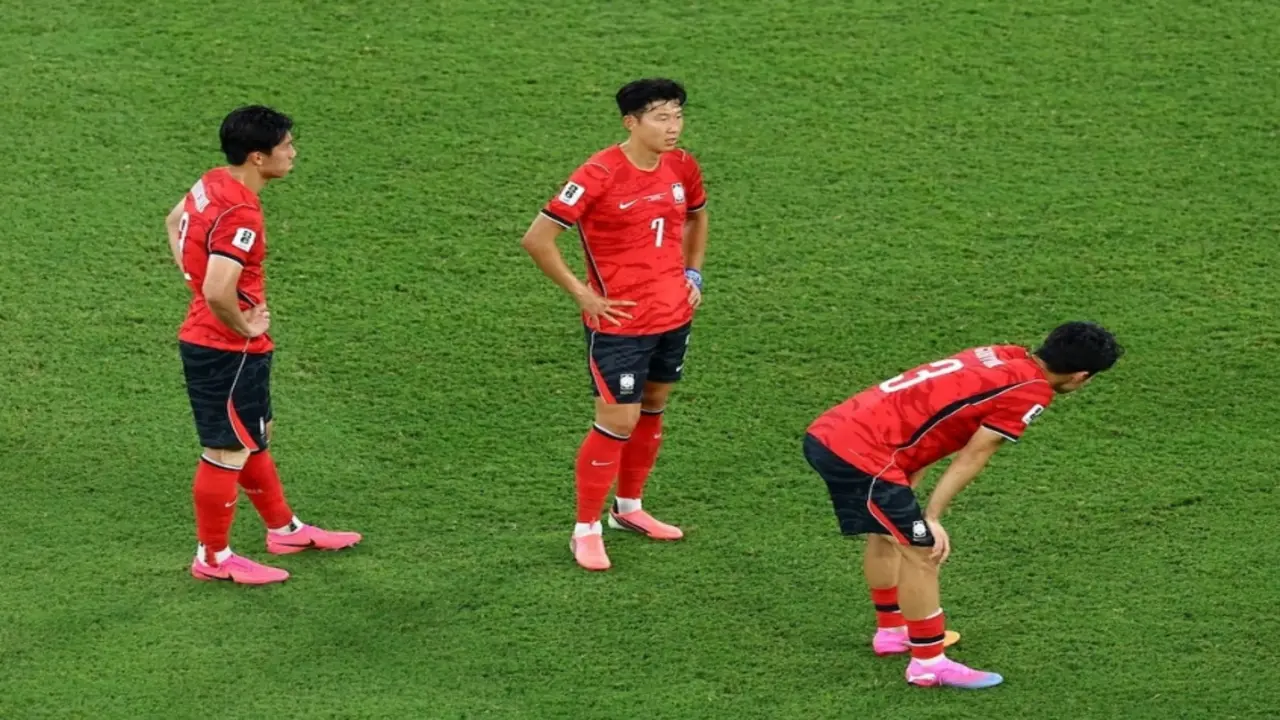 Vòng bảng World Cup: Khắp châu Á là những trận thua hàng đầu