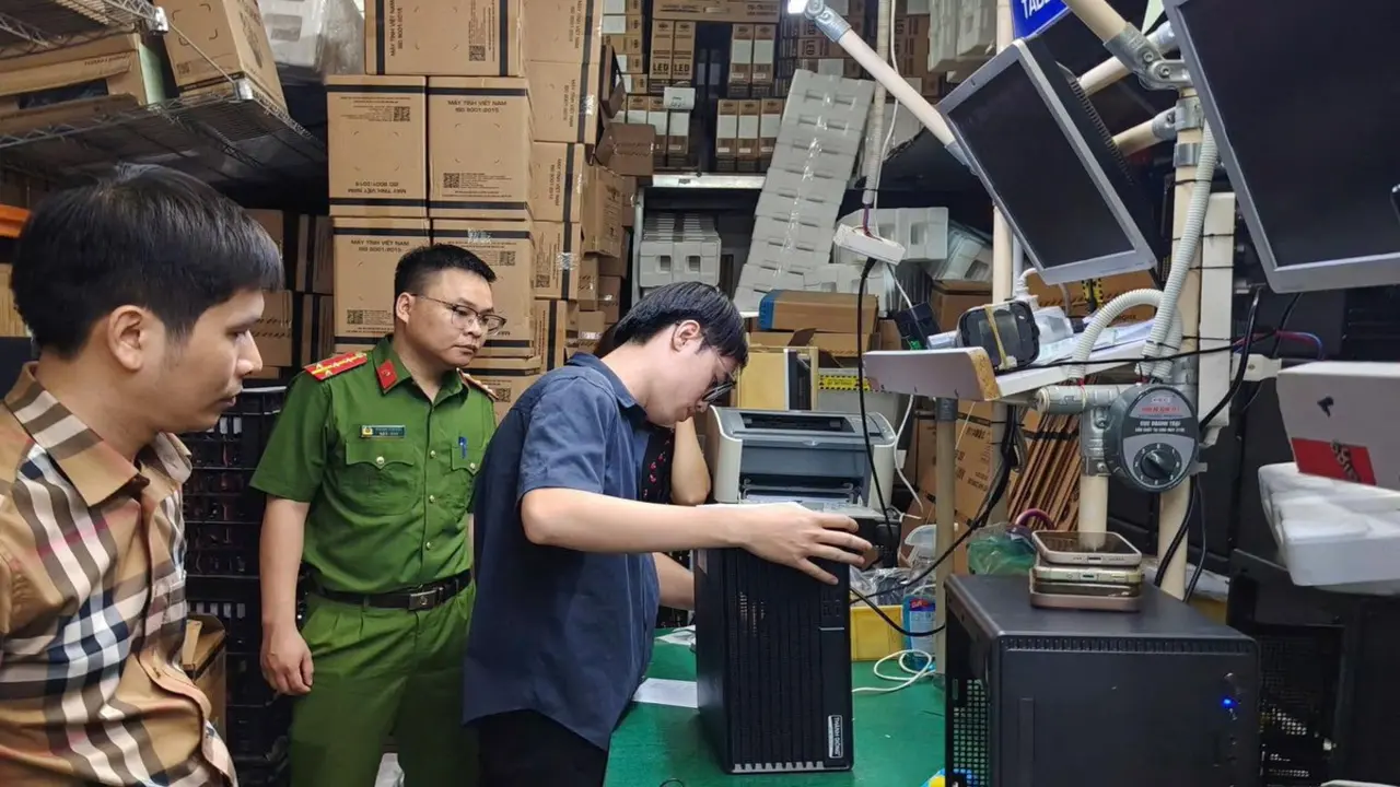 Vụ khám xét công ty nghi dùng Windows và Microsoft Office lậu: Máy tính Thánh Gióng nói gì?