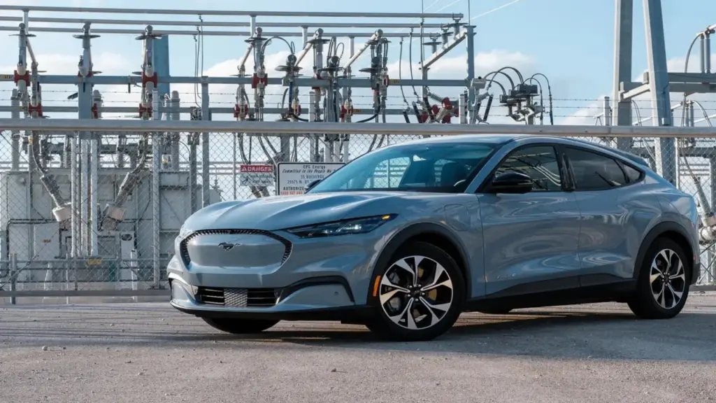 'Vua triệu hồi' Ford bất ngờ trở thành hãng xe phổ thông ít lỗi nhất, vượt cả Toyota, Hyundai