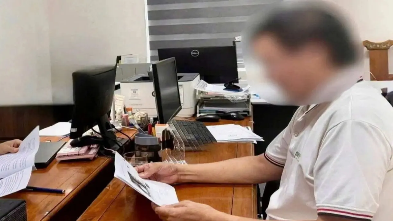 Xử lý 135 người tương tác với trang của Lê Trung Khoa, Nguyễn Văn Đài
