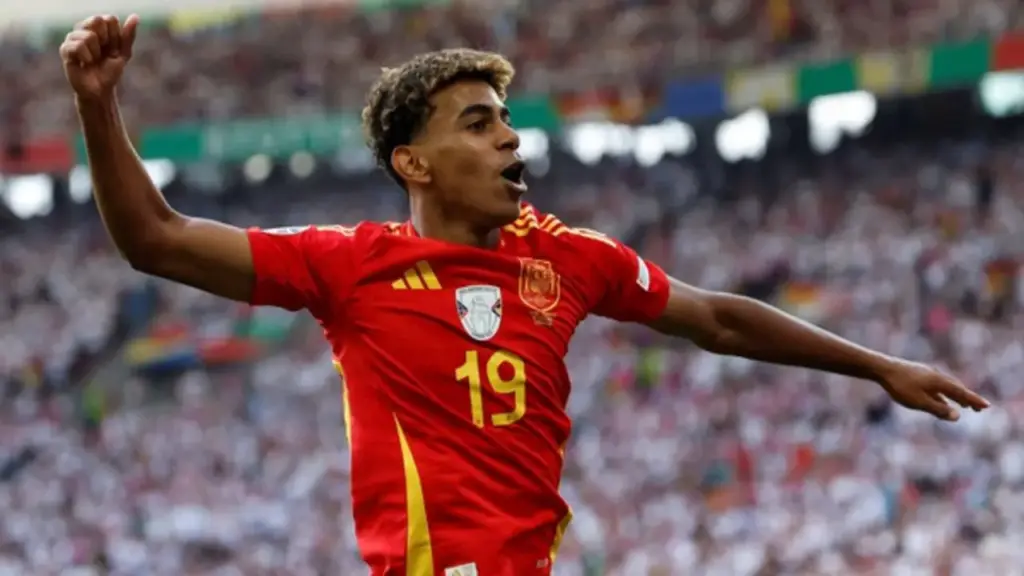 Yamal chờ ‘phước lành’ từ Messi để vô địch World Cup