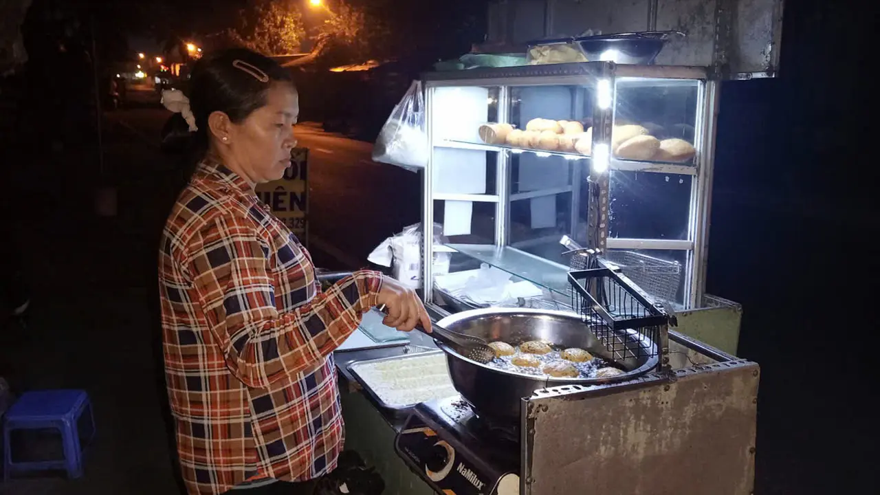 10 năm làm đủ nghề cứu con mắc bệnh hiếm