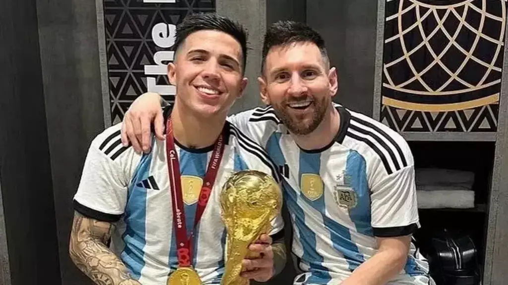 10 năm từ bức thư 'xin Messi ở lại' đến bàn thắng ở World Cup