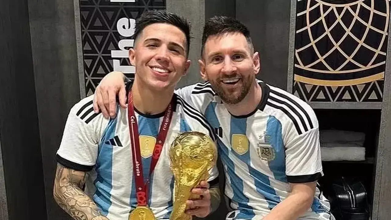 10 năm từ bức thư 'xin Messi ở lại' đến bàn thắng ở World Cup