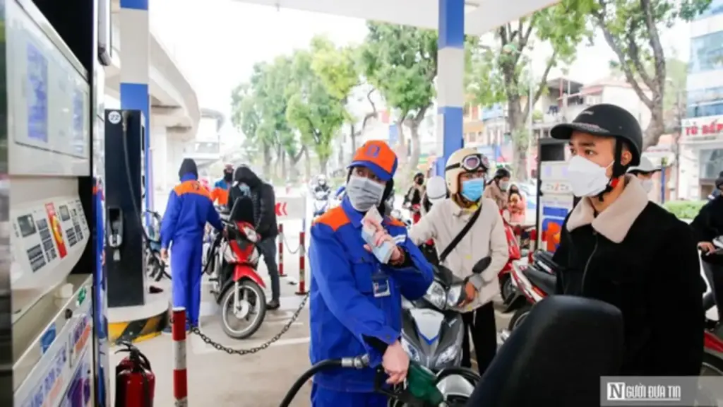 11 trong số 26 thương nhân đầu mối vẫn duy trì cung ứng xăng E5