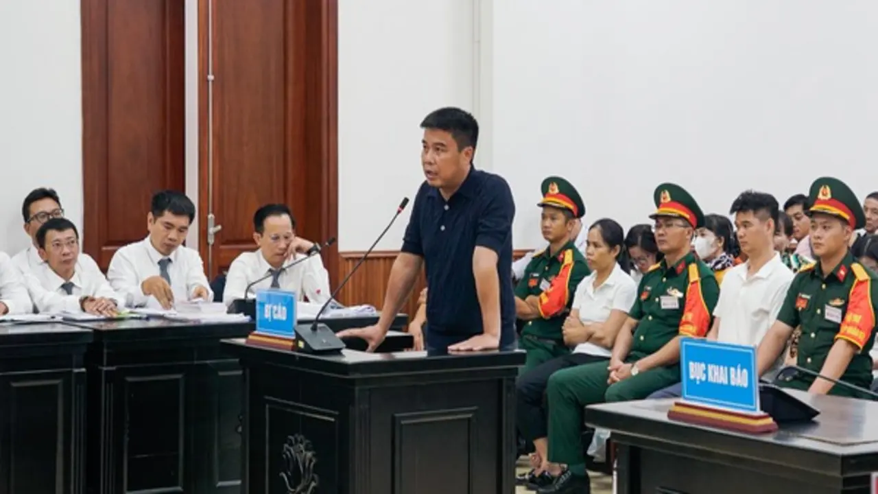 2 cựu thiếu tướng được đề nghị hưởng án treo trong vụ sân bay Nha Trang
