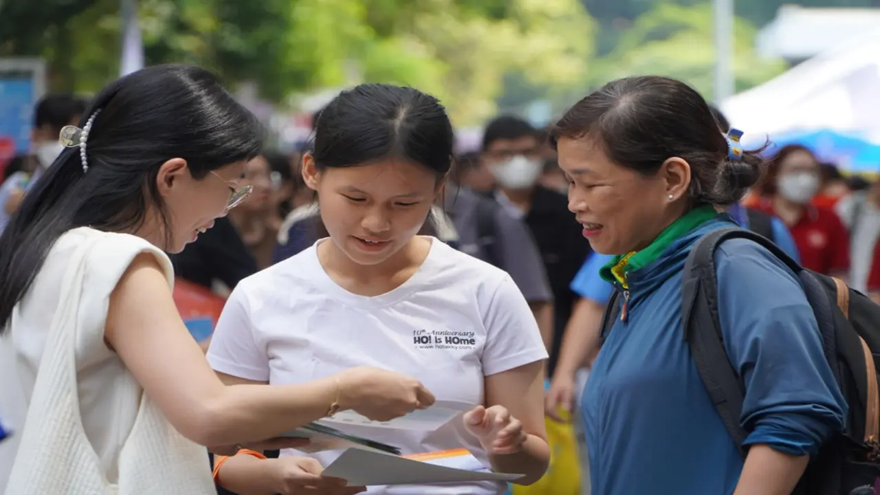 24 giờ cuối chốt nguyện vọng: Những sai lầm khiến thí sinh chọn sai ngành