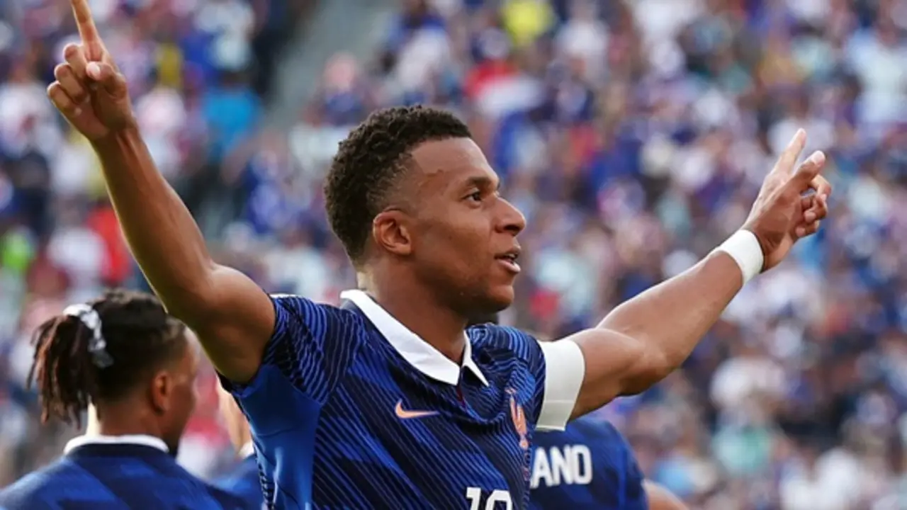 5 màn so tài đỉnh cao định đoạt trận Pháp - Paraguay: Mbappe, Olise chạm trán ai?