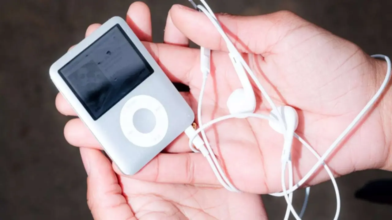5 món đồ Apple bị 'khai tử' nhưng vẫn được iFan săn lùng