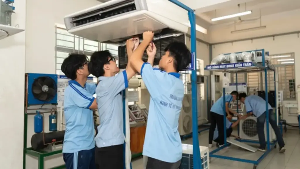 5 ngành học được doanh nghiệp "săn đón" tại Cao đẳng Kinh tế Kỹ thuật Thủ Đức