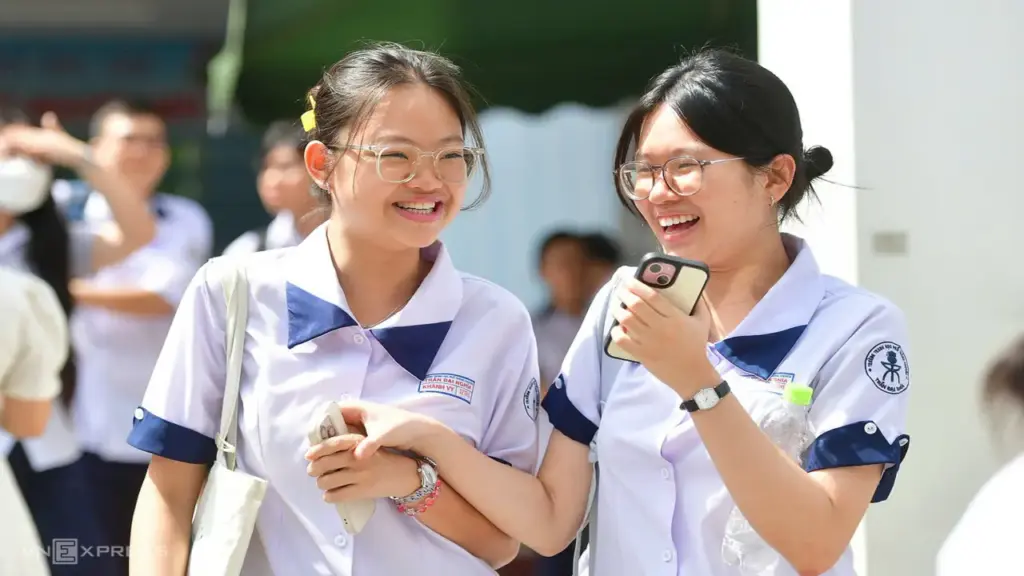5 thủ khoa đạt điểm tuyệt đối 30/30
