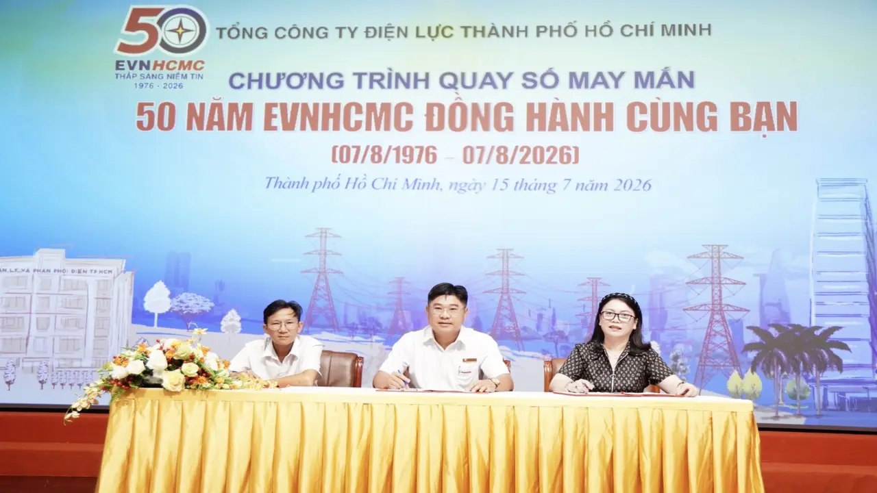 50 năm ngành điện TP.HCM: tri ân người dùng điện đồng hành chặng đường dài
