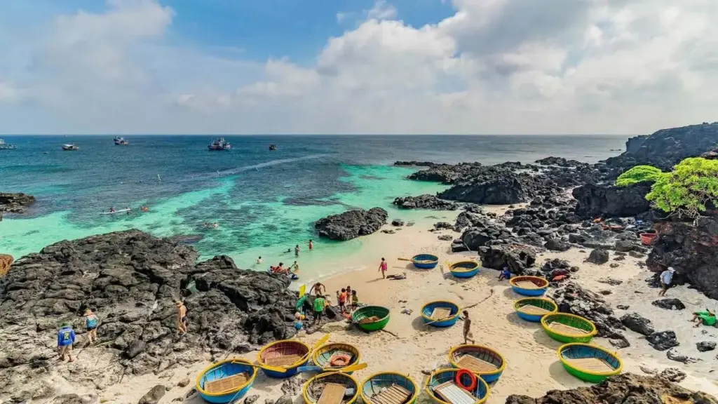 8 trải nghiệm không thể bỏ lỡ ở Lý Sơn mùa hè