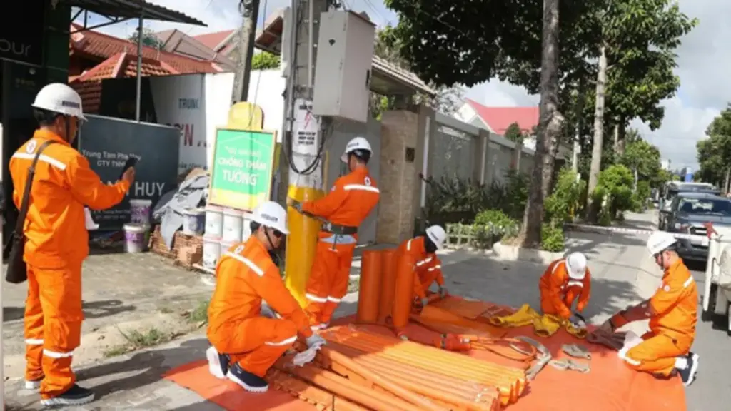 Ảnh dự thi: 50 năm tỏa sáng bản lĩnh