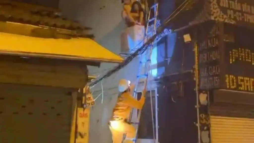 Ảnh dự thi: Nấc thang sinh mệnh
