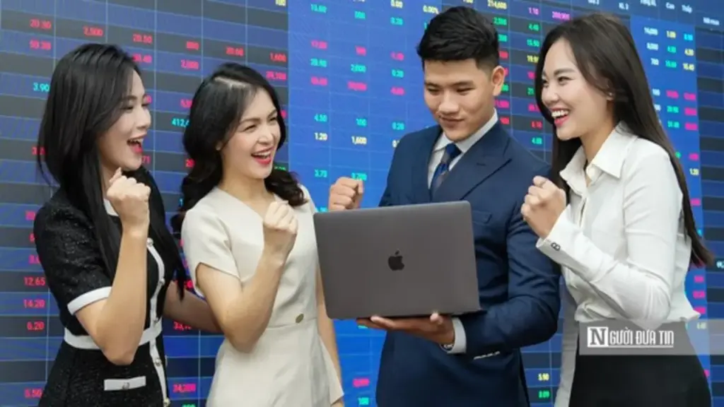 Áp lực bán hạ nhiệt, nhiều công ty chứng khoán nâng kỳ vọng với VN-Index