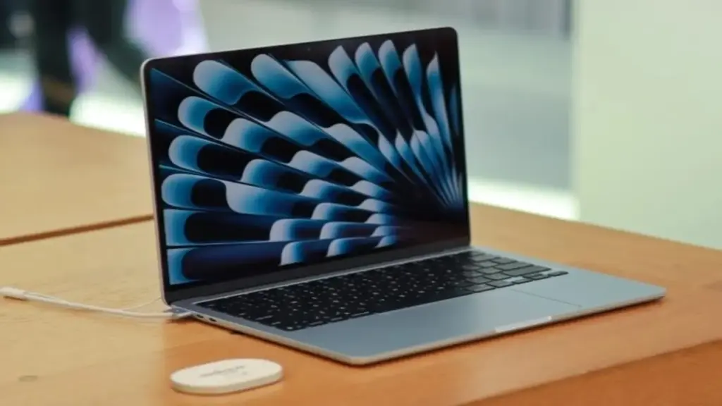 Apple mạo hiểm giải bài toán khó