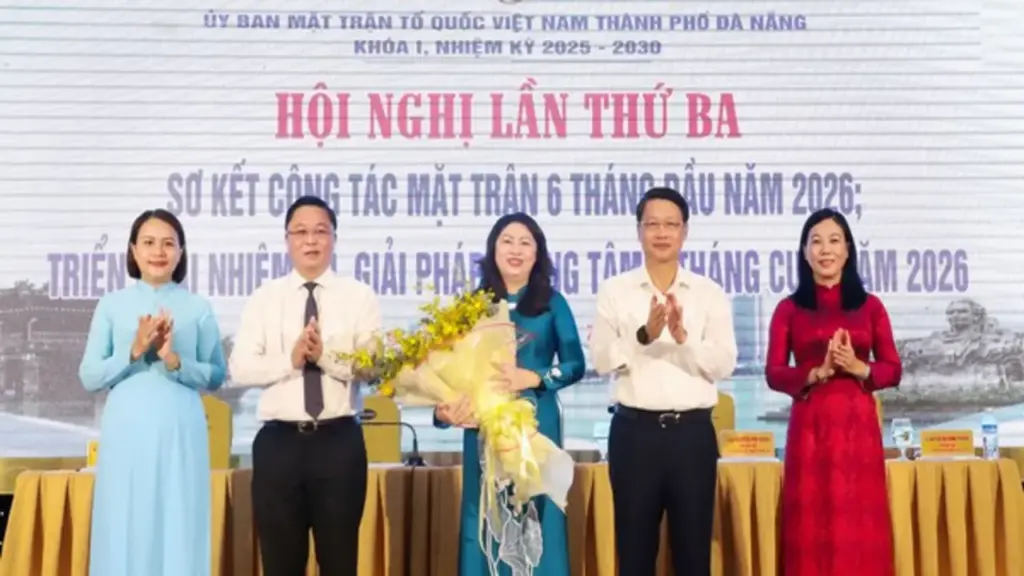Bà Nguyễn Thị Thu Lan giữ chức Phó chủ tịch Thường trực Ủy ban MTTQ Đà Nẵng