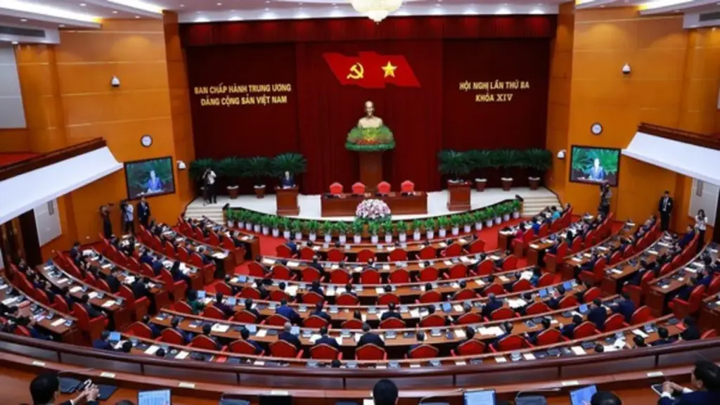 Ban hành Quy định về thi hành Điều lệ Đảng
