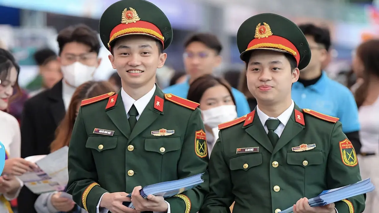 Bảng quy đổi điểm ba kỳ thi đánh giá năng lực vào 23 trường quân đội