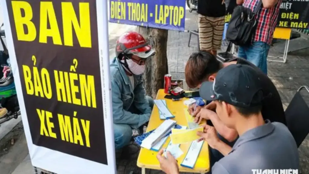 Bảo hiểm xe máy bắt buộc: Không bỏ thì quản thế nào?