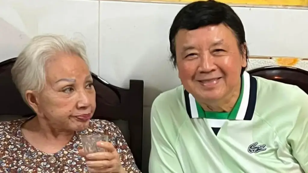 Bảo Quốc xót xa khi nghệ sĩ Hồng Nga không nhận ra ông