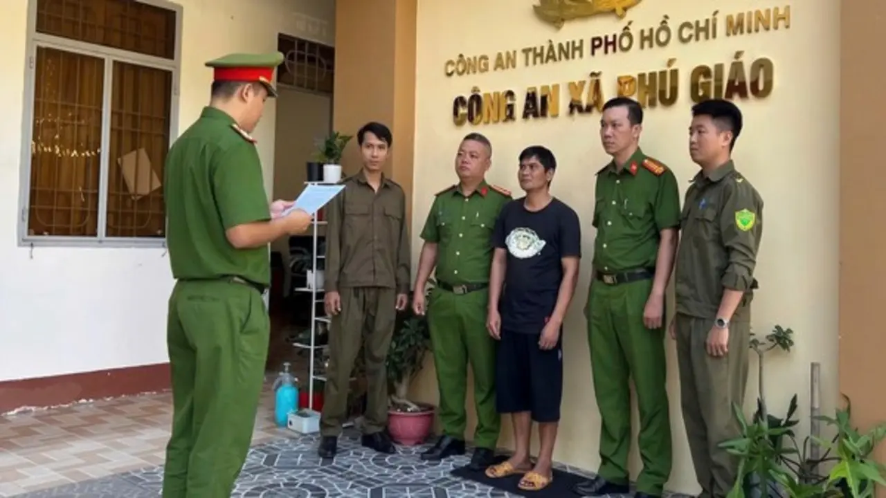 Bắt nghi can cướp giật iPhone của bé gái 4 tuổi sau 5 giờ gây án
