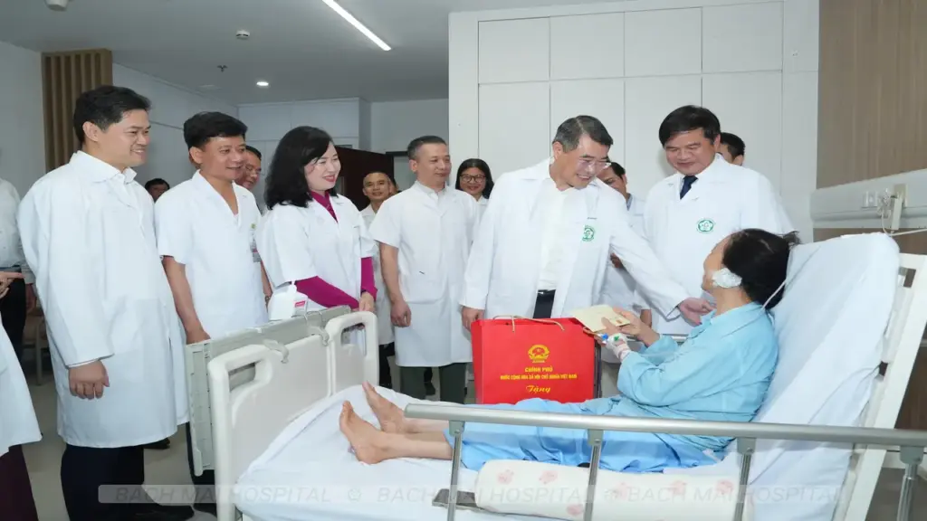 Bệnh viện Bạch Mai cơ sở Ninh Bình kín 1.000 giường bệnh