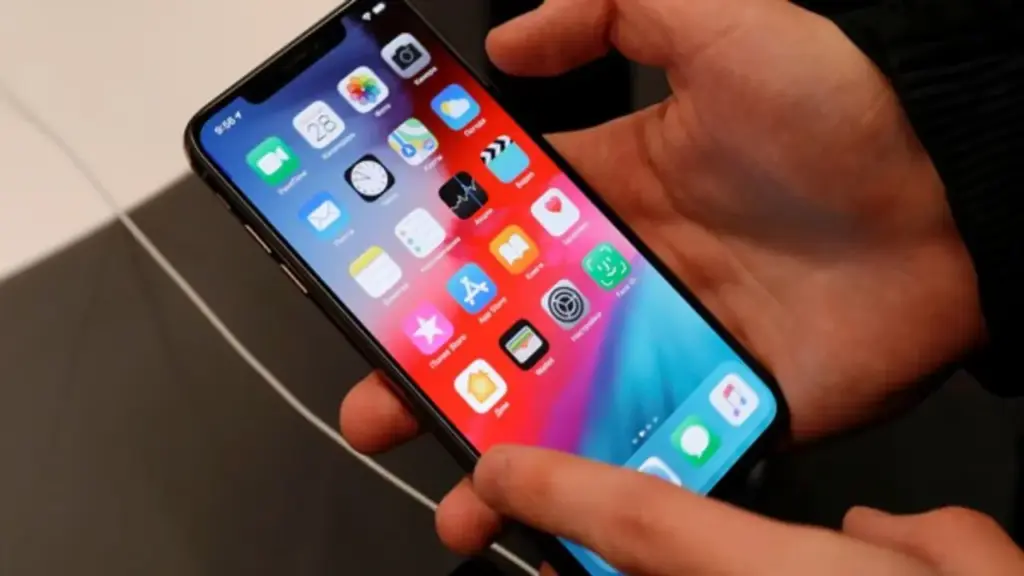 Bí mật phía sau chấm đỏ nhấp nháy trên iPhone