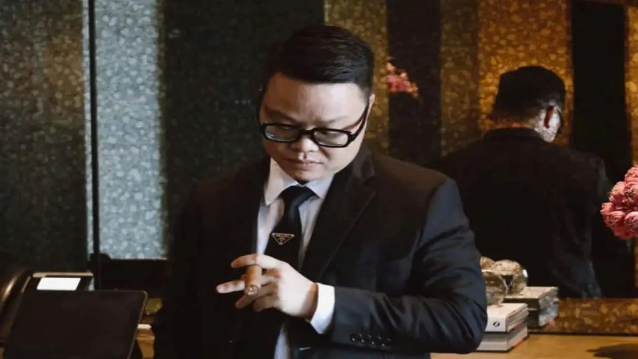 Bí mật trong két sắt của Mr Hunter