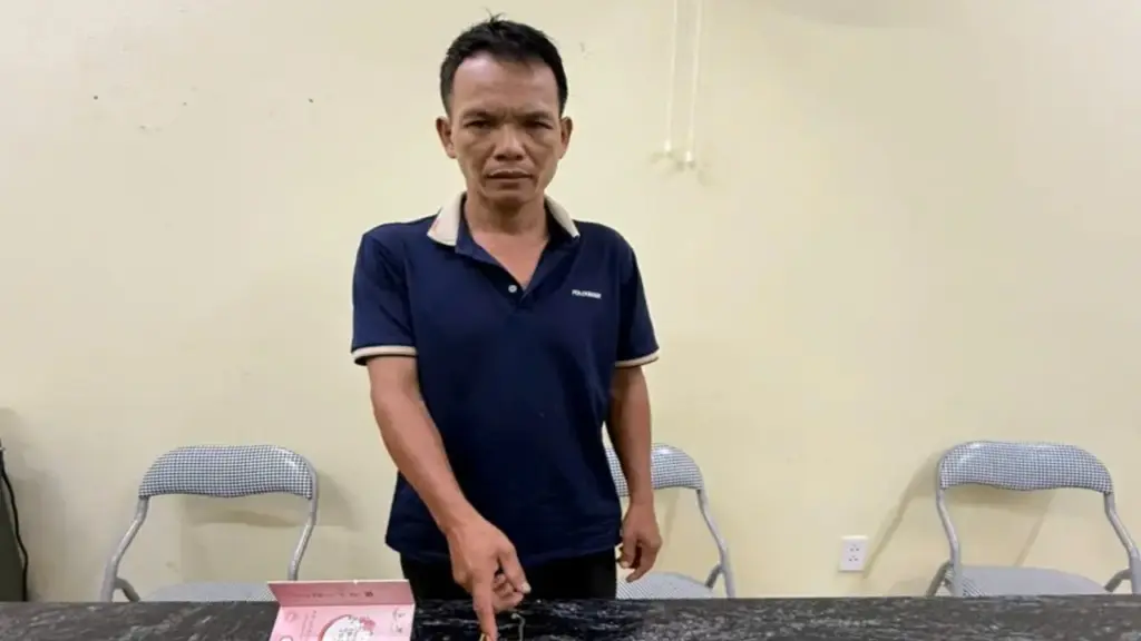 Biết gia chủ đi vắng, người đàn ông đột nhập trộm một cây vàng