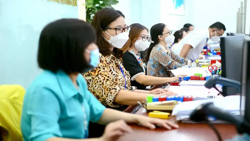 Bộ Nội vụ lên tiếng về đề xuất giao thêm nhiệm vụ đăng ký đất đai cho cấp xã
