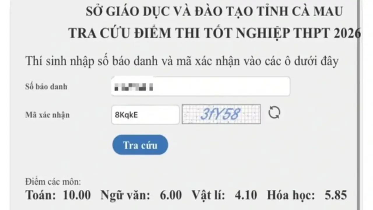 Cà Mau xác minh phản ánh thí sinh dùng điện thoại trong phòng thi tốt nghiệp THPT