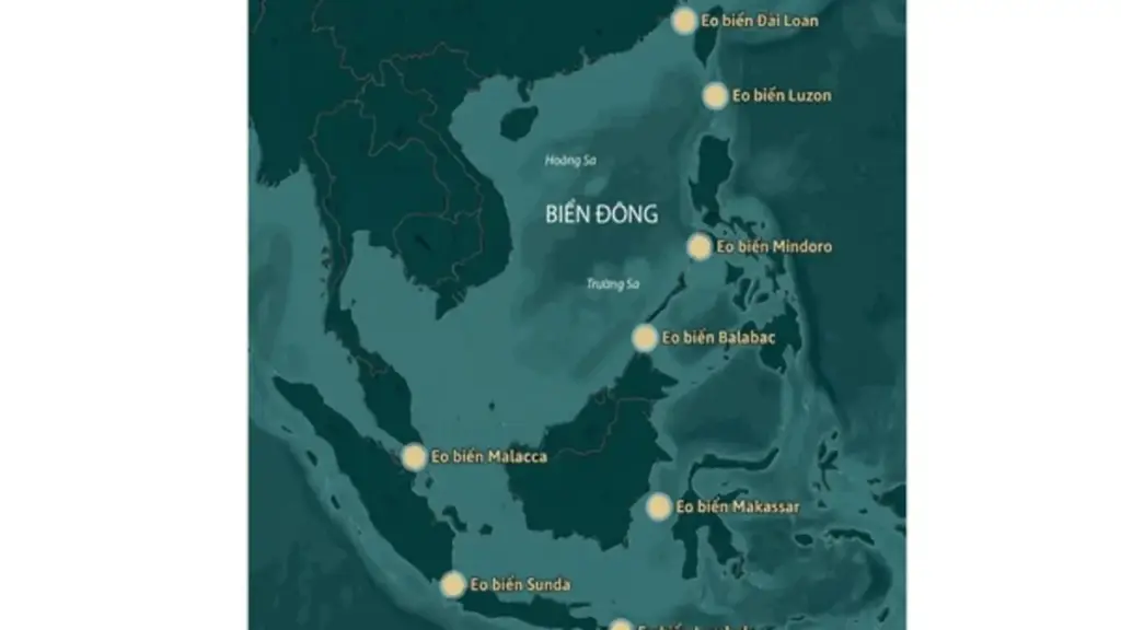 Các 'chốt chặn' hàng ngàn tỉ USD quanh Biển Đông