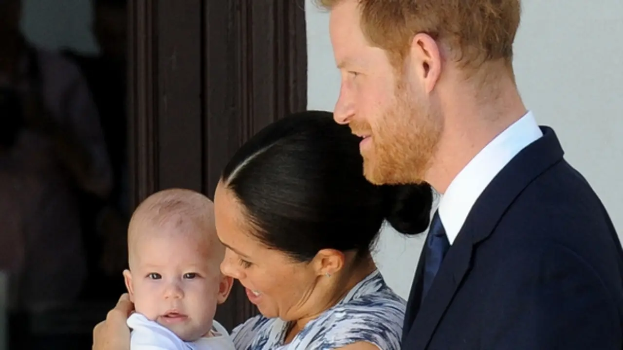 Các con của Hoàng tử Harry - Meghan Markle không biết ông nội là vua Anh?