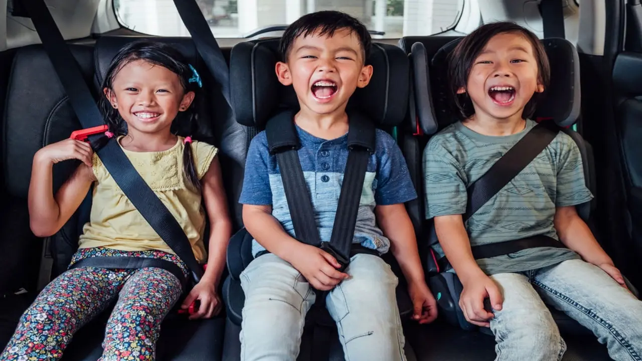 Các nước quy định ghế trẻ em trên xe dịch vụ như thế nào?