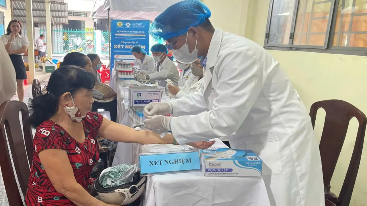 Các tỉnh Đồng bằng sông Cửu Long đang khám sức khoẻ toàn dân