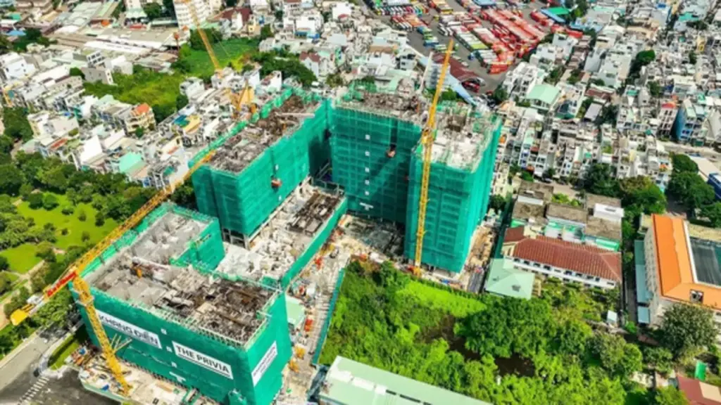Căn hộ giao dịch giảm trong khi nguồn cung tiếp tục tăng