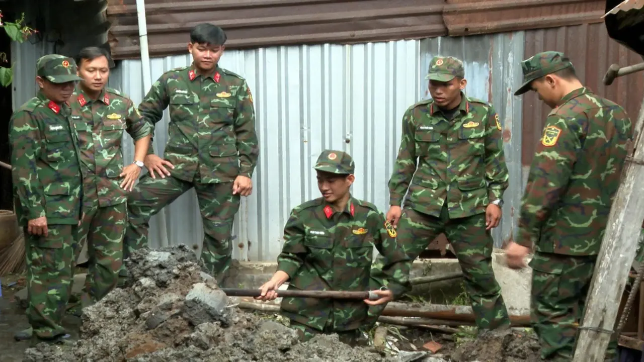 Cần Thơ tìm kiếm tại vị trí nghi ngờ hố chôn tập thể 12 liệt sĩ