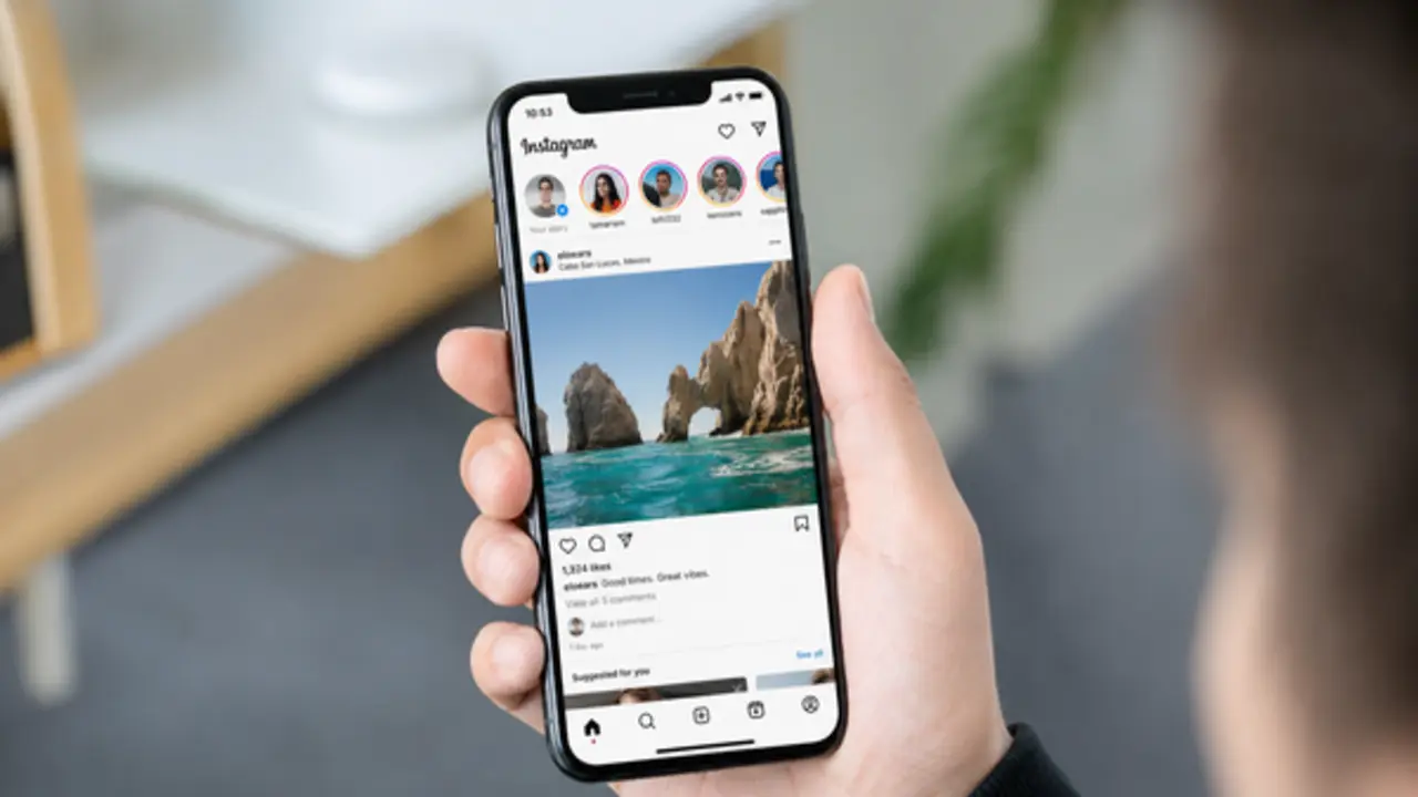 Cảnh báo người dùng Instagram: Nội dung công khai có thể bị AI sử dụng