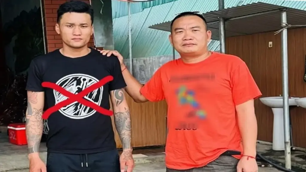 Cảnh sát hình sự xuất ngoại vận động đối tượng bị truy nã đầu thú